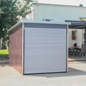 Motorgarázs, kerti tároló, elektromos kapuval, famintás oldalfalakkal, Woody, 2 x 3m